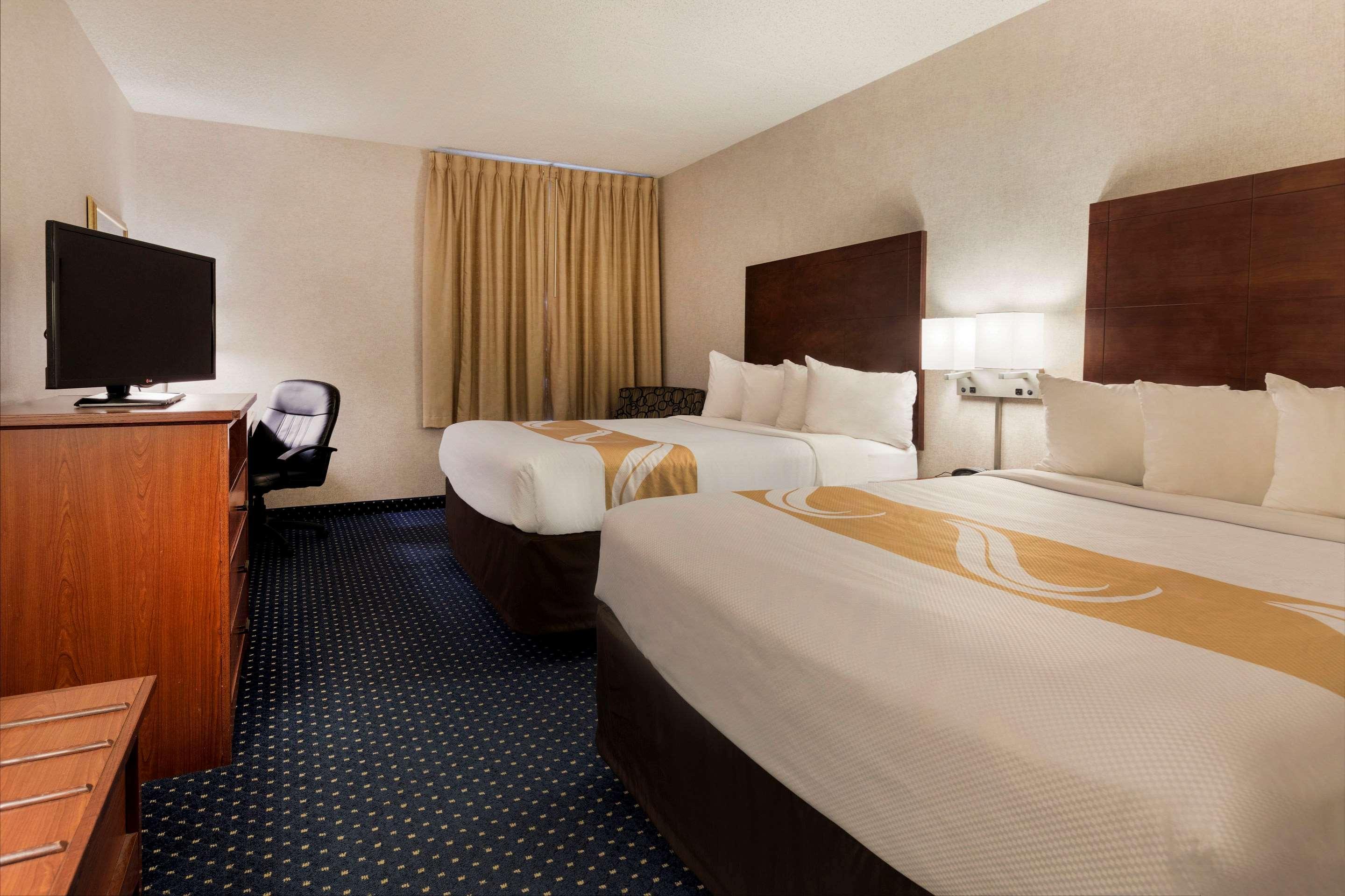 Quality Inn Auburn Hills - Detroit North Exterior photo