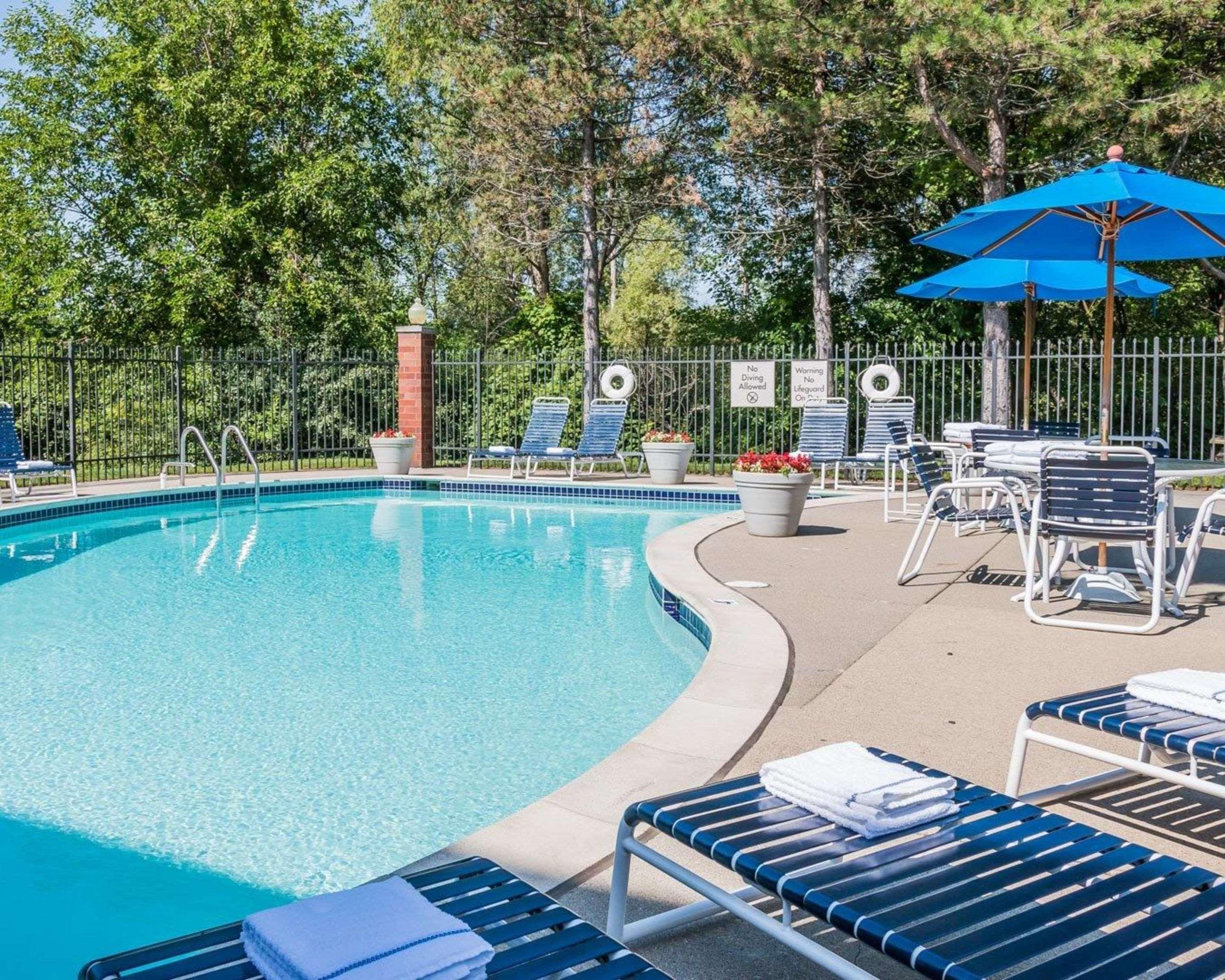Quality Inn Auburn Hills - Detroit North Exterior photo