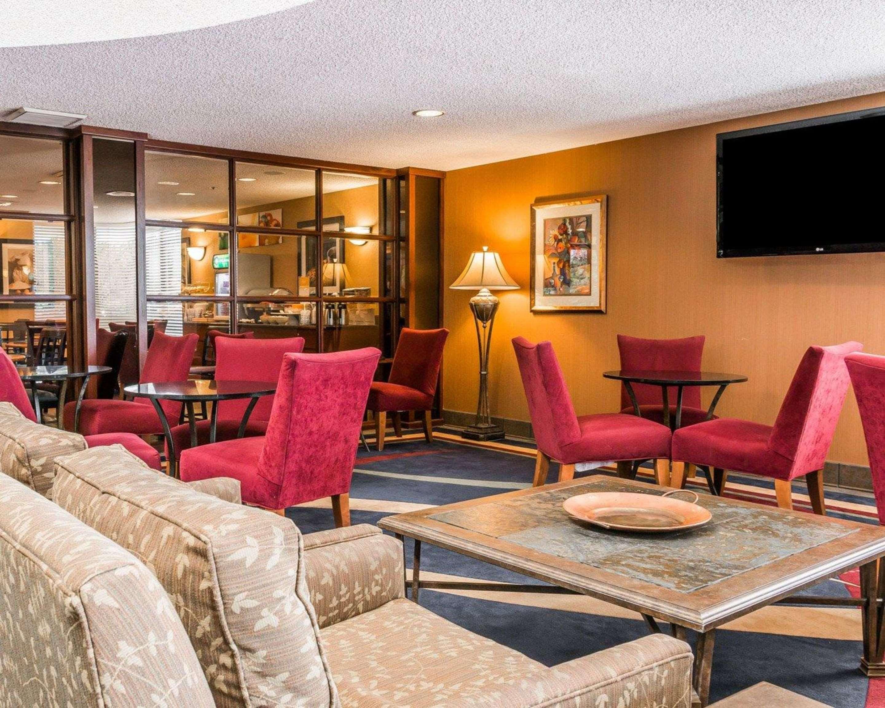 Quality Inn Auburn Hills - Detroit North Exterior photo